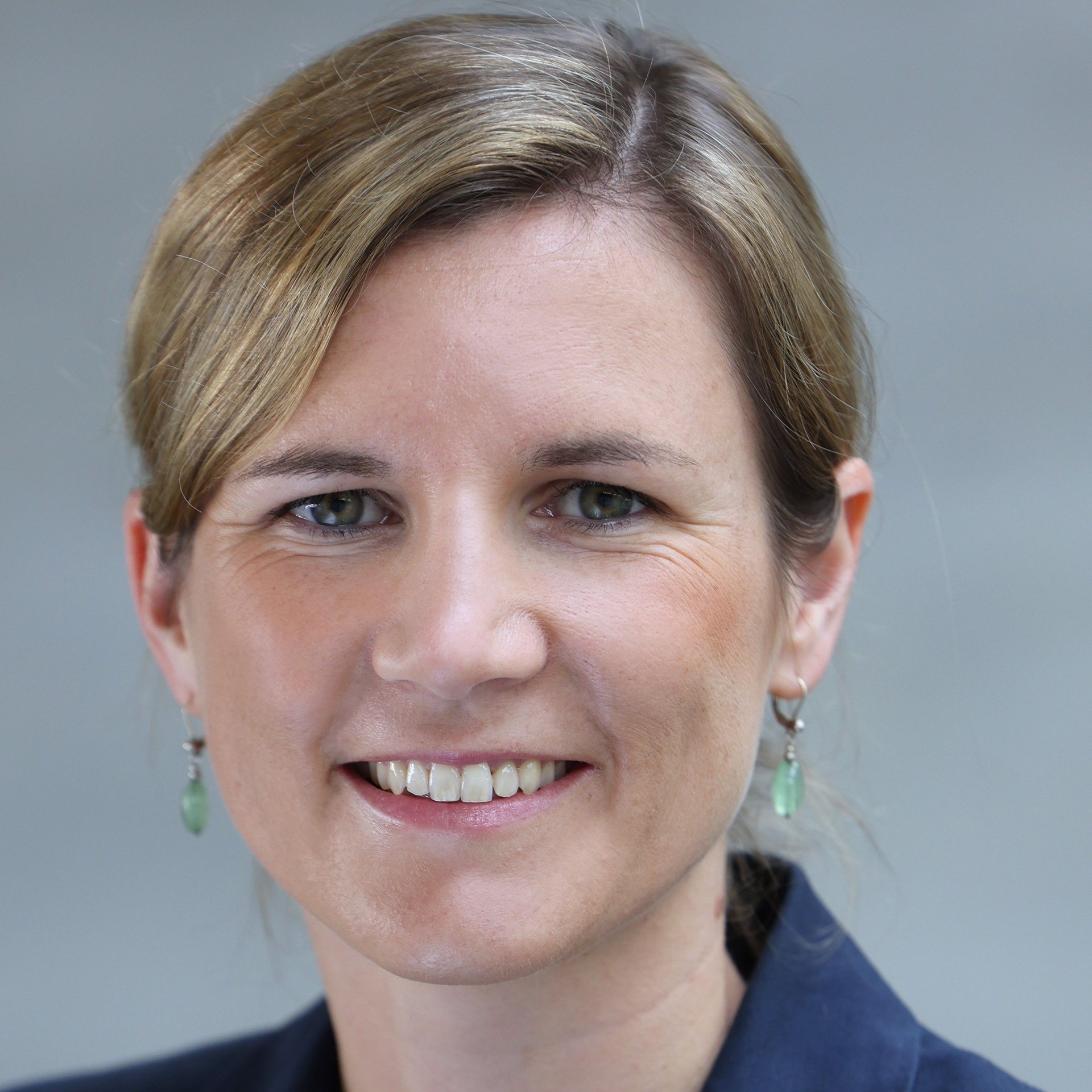 Portrait von Prof. Dr. Larissa Zierow 