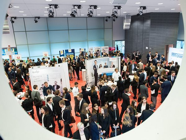 International Business ESB Business School professors and students at the international business fair.